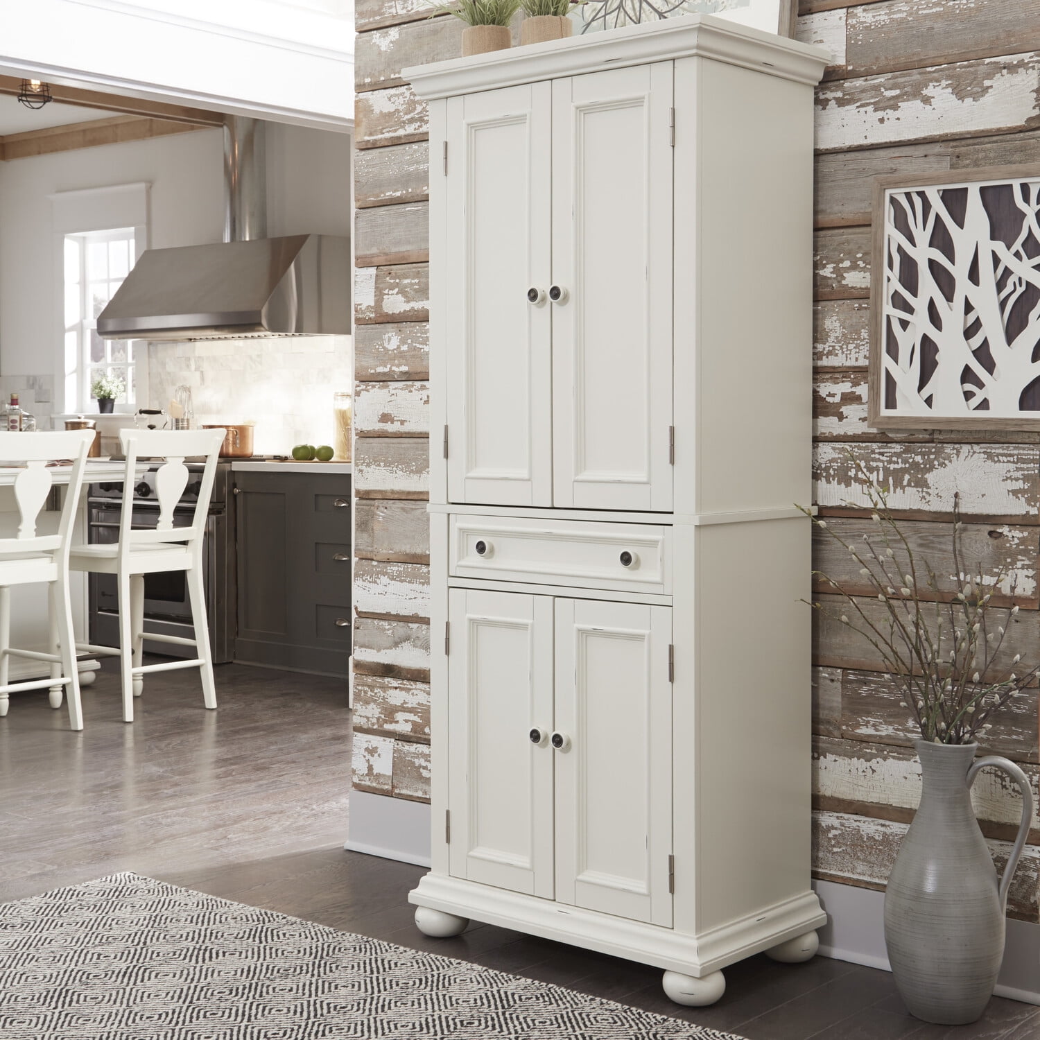 Off white kitchen pantry deals