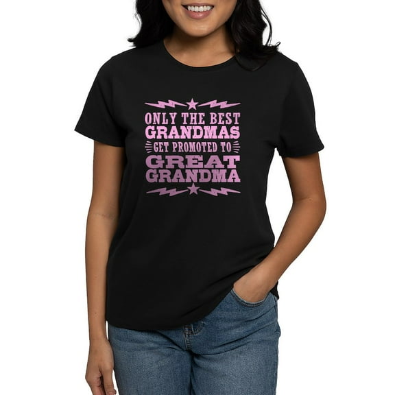 CafePress - Great Grandma Women's Dark T Shirt - Women's Traditional Fit Dark T-Shirt