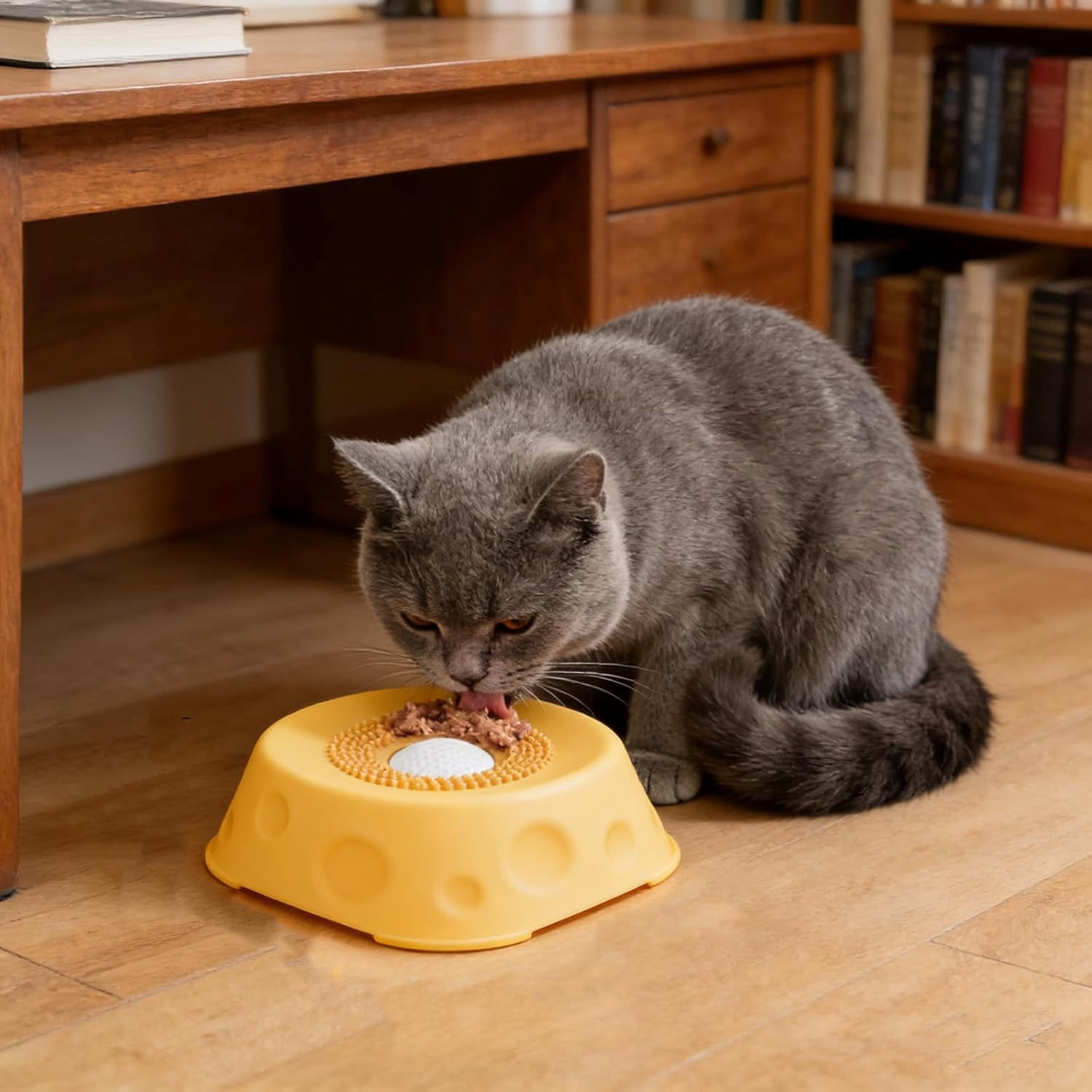 HZMSYQ Dog Lick Bowl with Ball,Dog Licking Bowl with Rolling Ball, Interactive Lick Bowl Anti-Slip Slow Feeder for Wet Food, Anti-Slip Bone Broth Dog Lick Bowl, Bone Broth Yogurt for Dogs and Cats