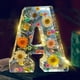thumbnail image 5 of Letras Floral Luz de Noche CreativoFlor LED Luces Ambientales Resina Letras Lámpara Fiesta Mesa Adornos Iluminación V, 5 of 5