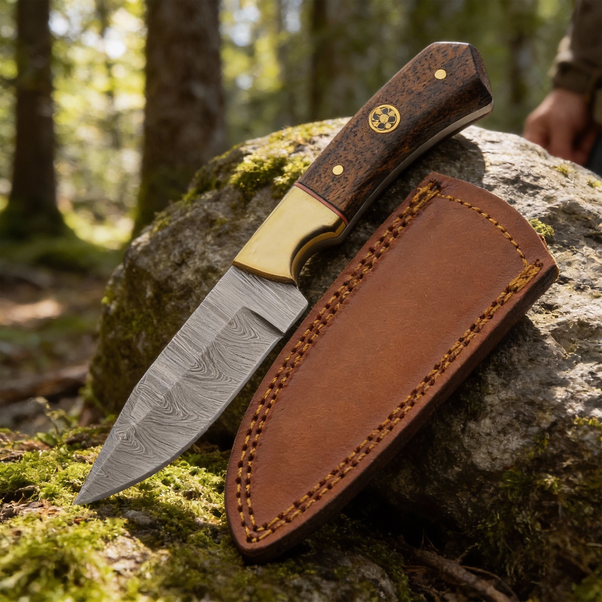 SANZ 6.5 Inch Bronze Baron Skinner Knife Damascus Blade Walnut Handle Full Tang Outdoor Hunting Knife With Leather Sheath Filework Design