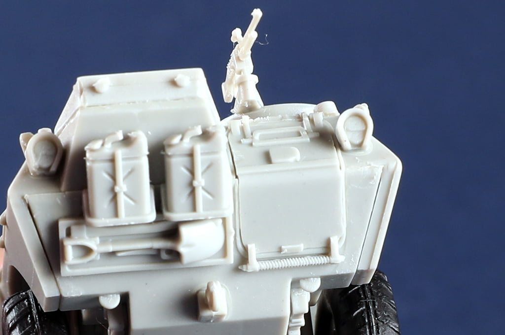 Trumpeter 7440 M706 Commando Armored Car 1/72 Scale Plastic Model Kit