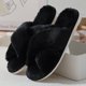thumbnail image 1 of Pantuflas peludas para mujer con banda cruzada y espuma viscoelástica, zapatillas de casa con punta abierta, 1 of 5