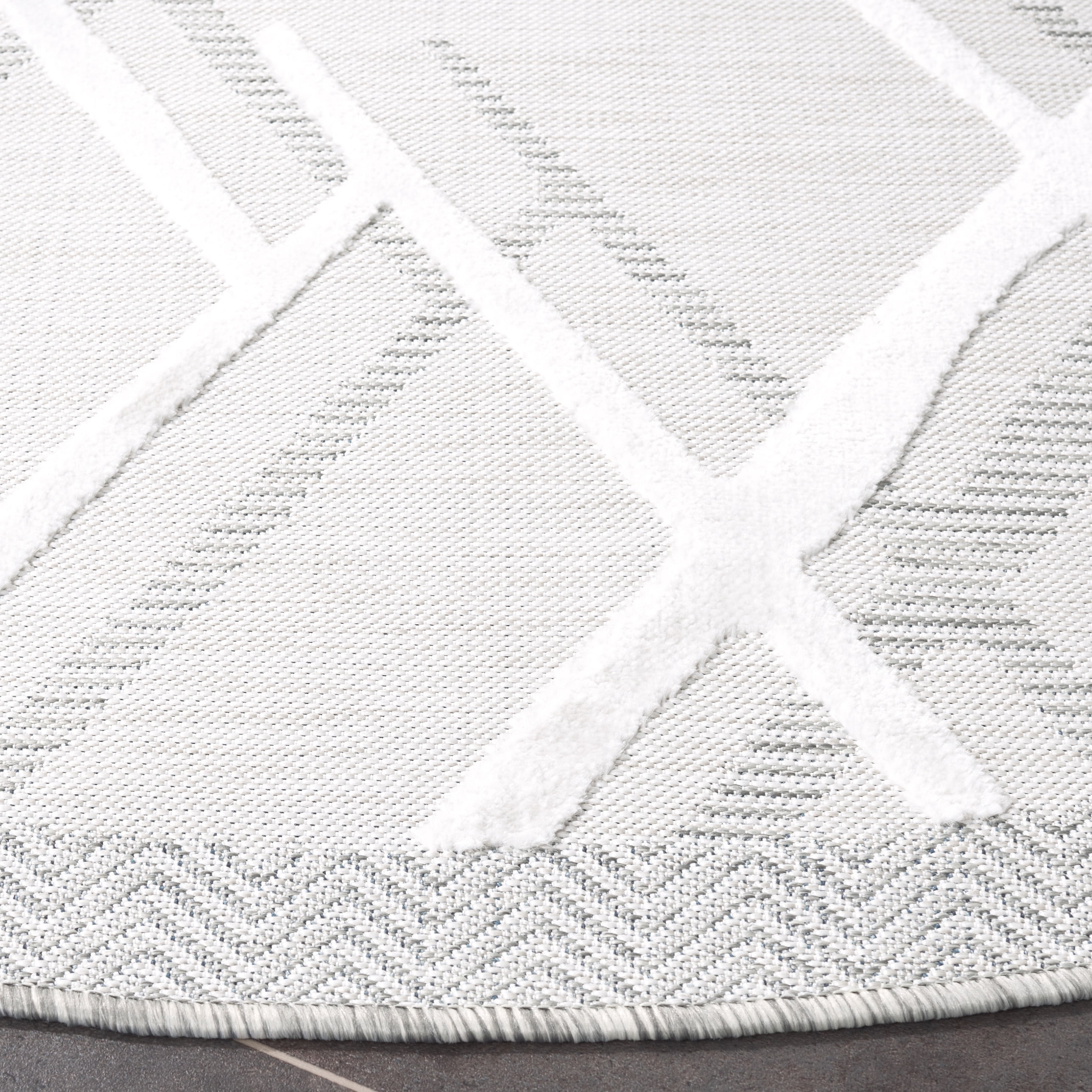 SAFAVIEH Cabana Tylar Diamond Indoor/Outdoor Area Rug, Ivory/Grey, 6'5" x 6'5" Round