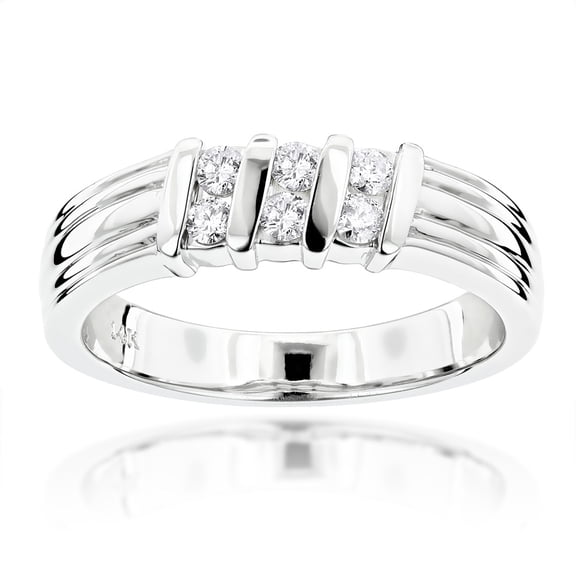 Platinum Women's Natural Diamond Wedding Ring (Size 8.5)