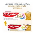 thumbnail image 2 of Pasta Dental Colgate Total Antisarro Anticaries con Flúor Prevención Activa 150 ml, 2 of 5