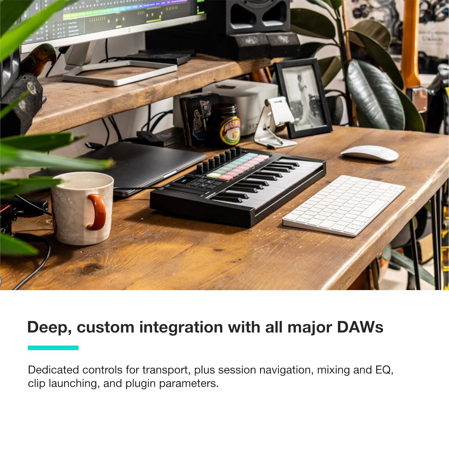 25-key MIDI sequencer keyboard controller with 16 RGB backlit drum pads and 8 knobs. Supports DAW and NKS integration, chord/scale modes. Includes software bundle.
