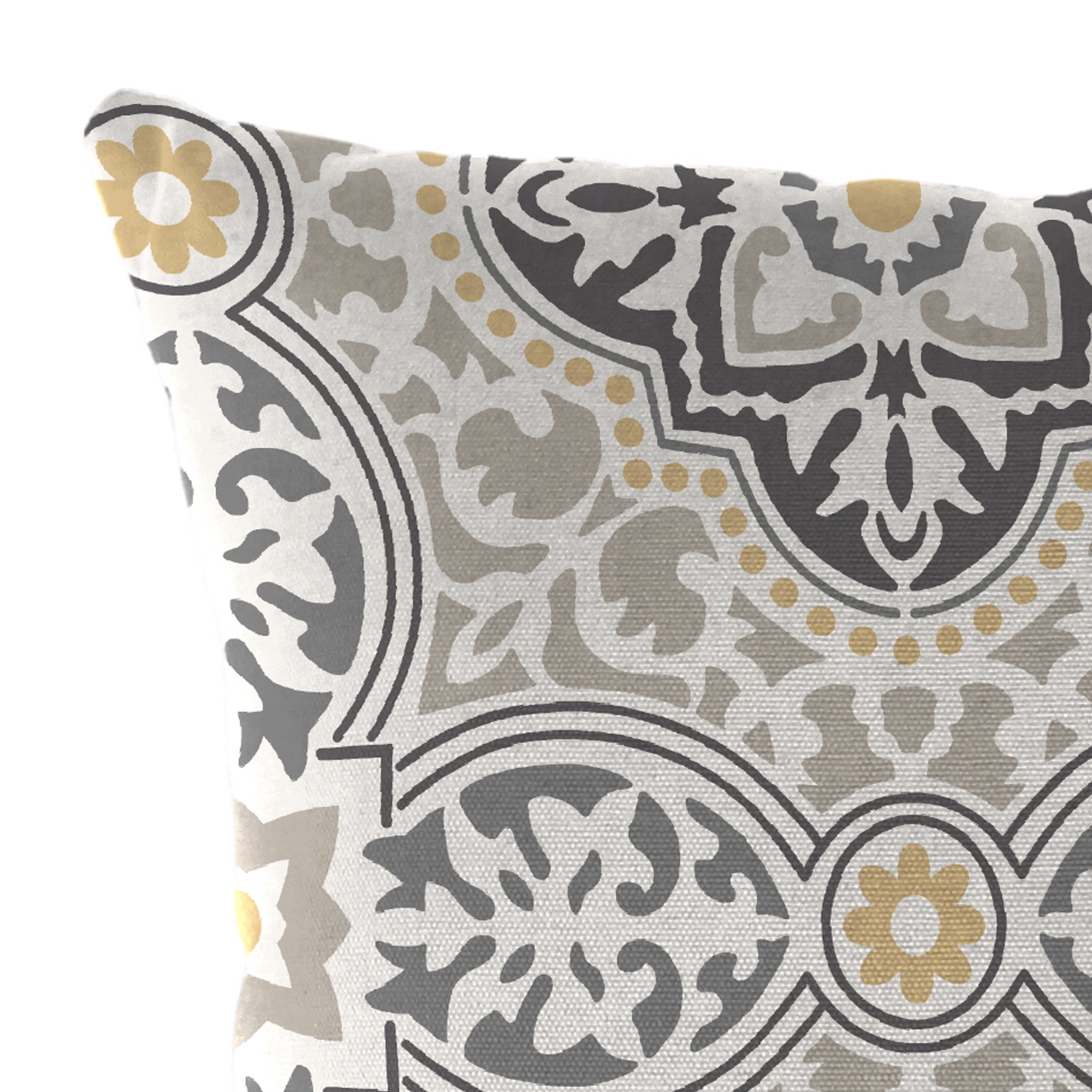 Jordan Manufacturing 16" x 16" Rave Grey Quatrefoil Square Outdoor Throw Pillow (2 Pack)
