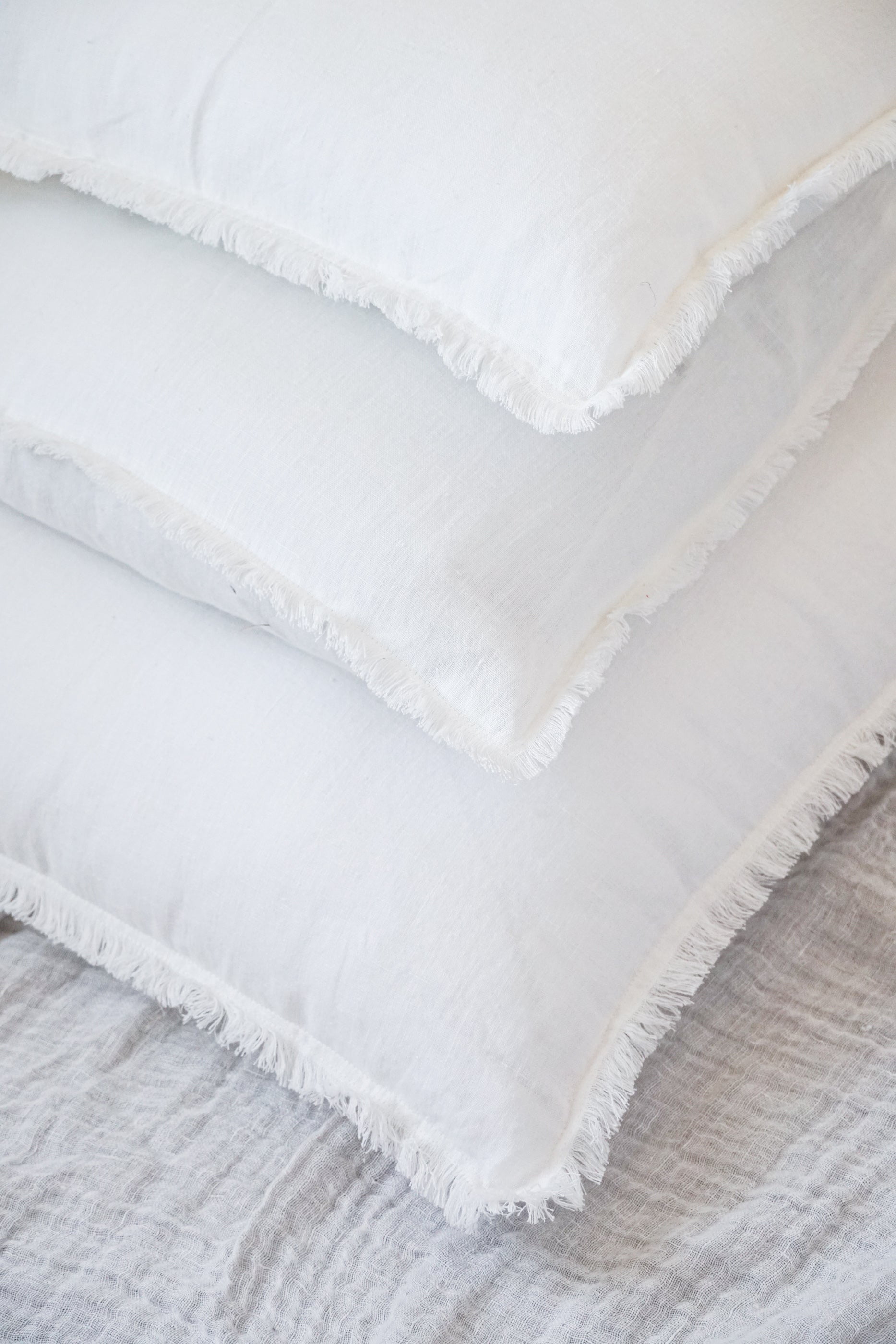 Bright White Fringe So Soft Linen Pillows 14X20 Down Alternative Insert