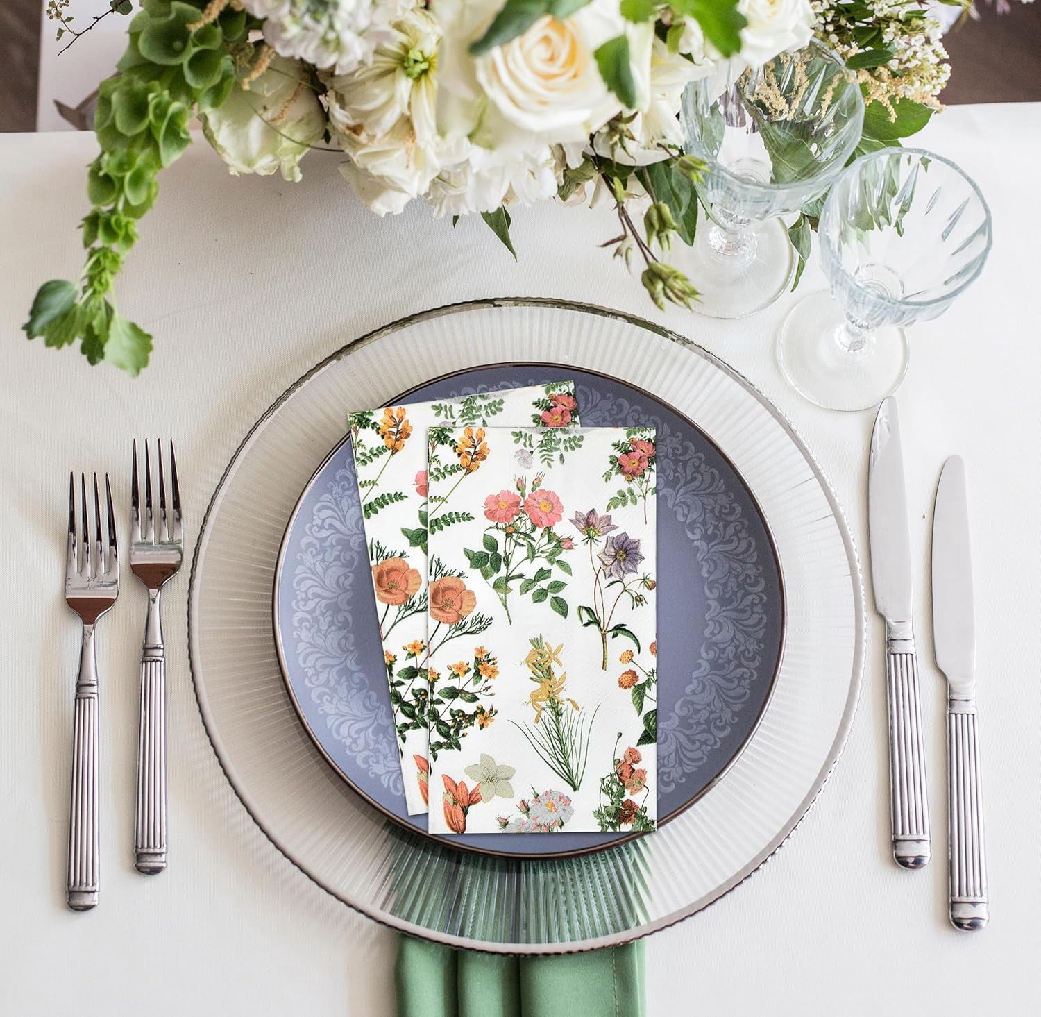 Gift Boutique 100 Vintage Wildflower Guest Napkins Disposable Paper Spring Flower Dessert Napkin for Spring Flower Wedding Anniversary Holiday Tea Room Party Bridal Baby Shower Decorative Towels