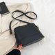 thumbnail image 2 of Bolsa de hombro de cuero casual de moda Hit Color Sling Pack Deer Decor para ir de compras JShteea Para Estrenar, 2 of 9