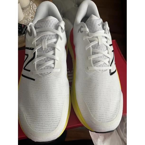 New Balance Fresh Foam X Kaiha Rd Sneakers Mens White MKAIRRW1 Running 11.5 2E