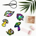 thumbnail image 4 of 24 piezas de atrapasoles de papel con efecto de vitrales de hojas y hongos para ventanas con papeles de colores para calcomanías de puertas interiores, 4 of 8