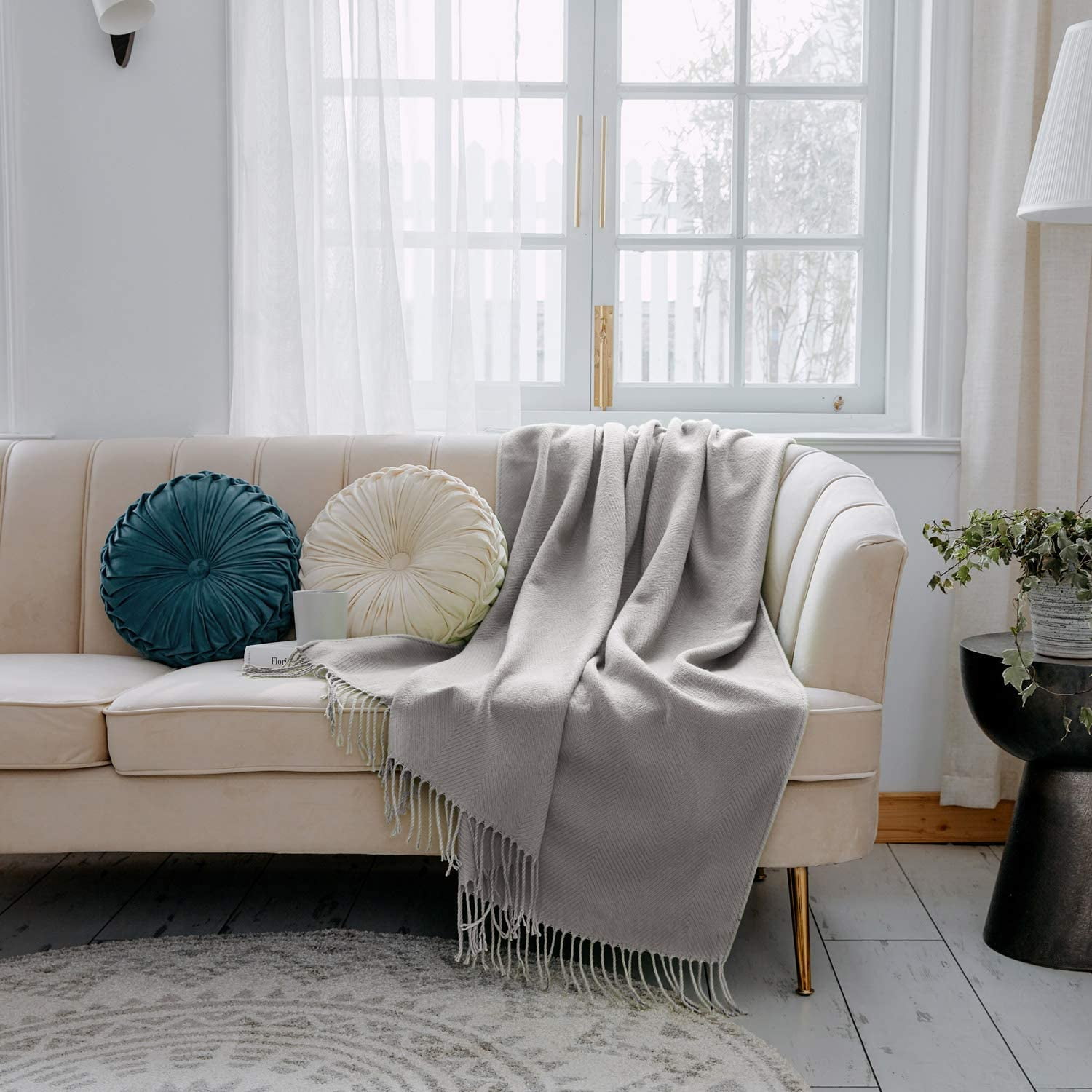 Sofa Throw Blanket Solid Soft Couch Throws Decorative Knitted Blanket with Fringe 50 x 65 Bed Throw Blankets for Travel Gray Walmart