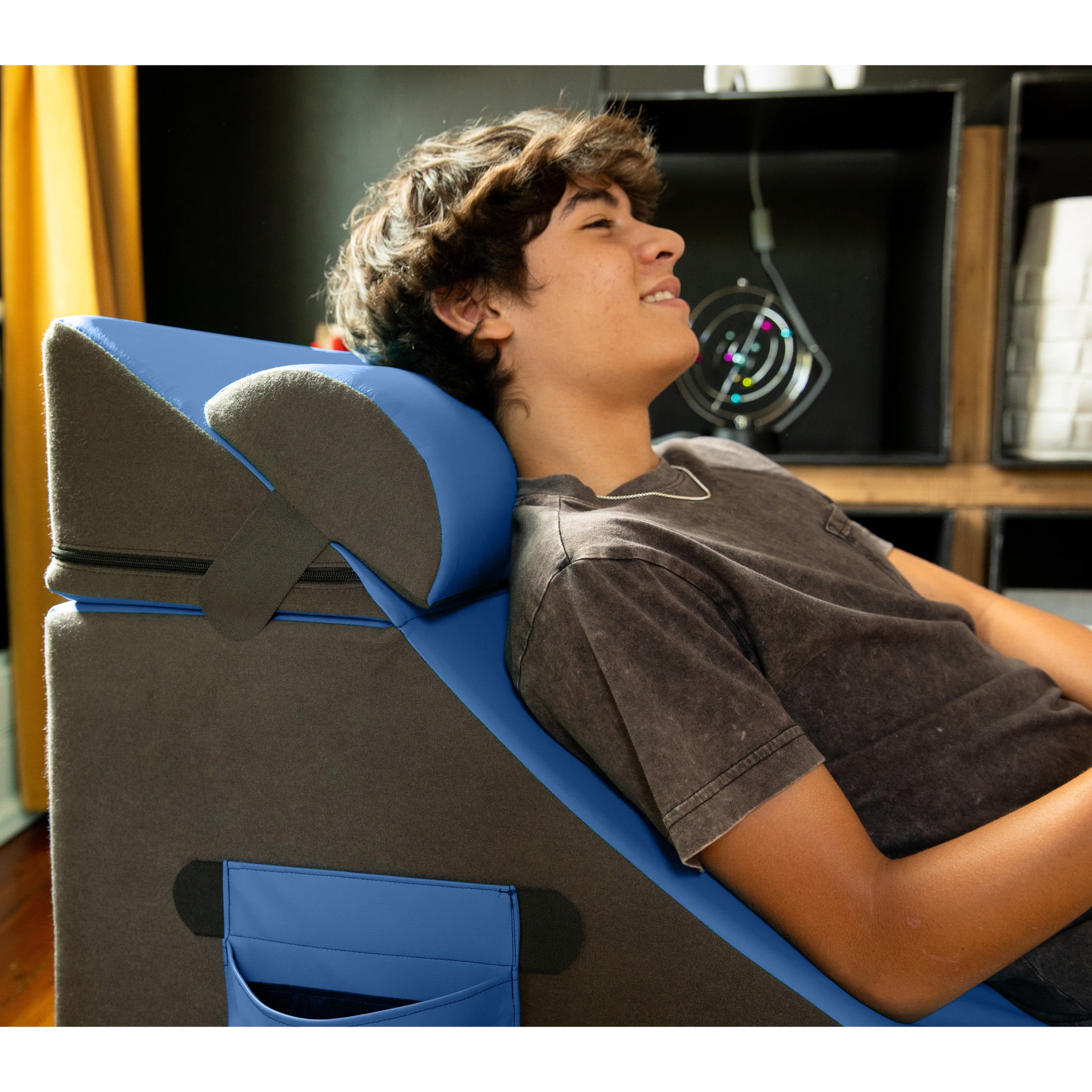 Jaxx Flexx V-Tex Convertible 3 in 1 Gamer Chair, Table, & Ottoman w/ Adjustable Headrest & Pocket - Vinyl Royal Blue