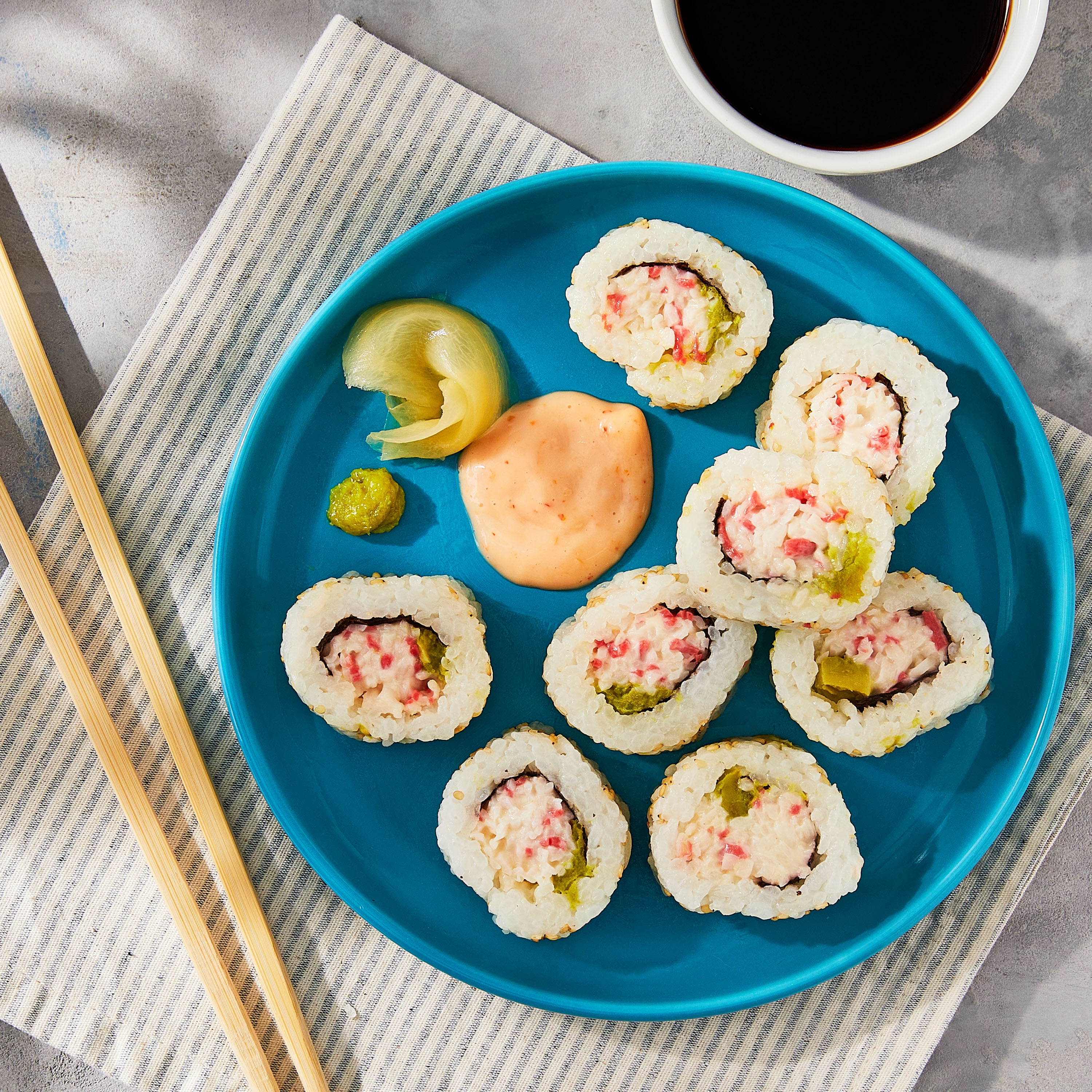 Marketside California Roll Sushi with Sweet Chili Aioli (Ready to Eat), 8 oz