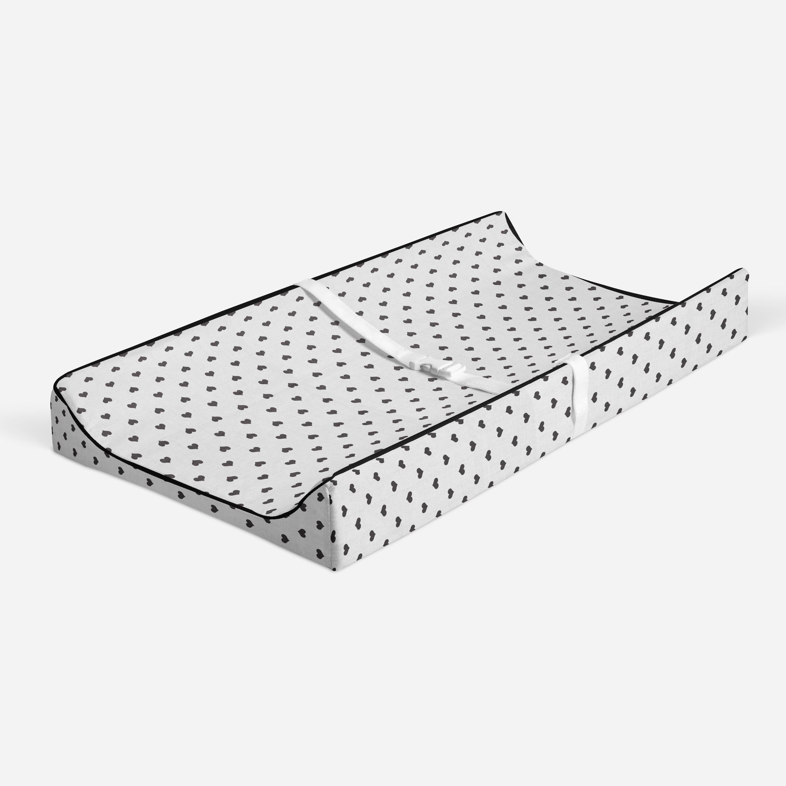 Bacati - Hearts Black Quilted Muslin Changing Pad Cover