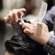 thumbnail image 2 of 2 peines profesionales curvos para cortar el pelo de hombre (blanco y negro)., 2 of 6