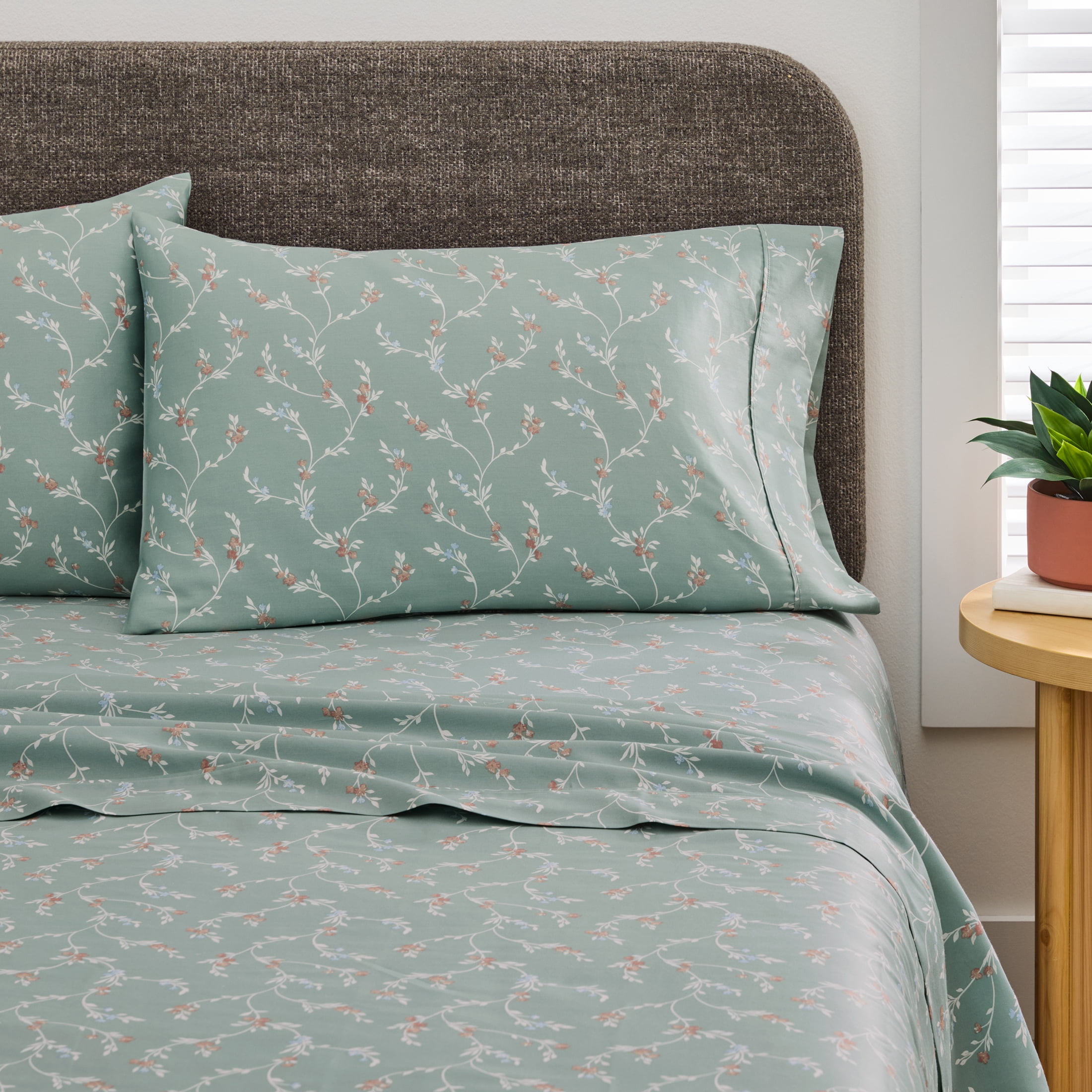 Better Homes & Gardens 4-Piece 300 Thread Count Lysia Floral Green River Cotton Sateen Bed Sheet Set, Full