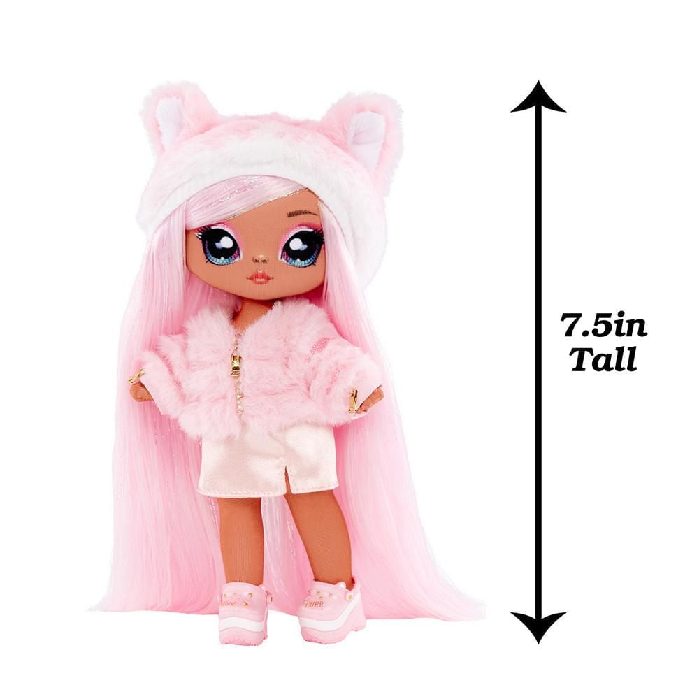 Na Na Na Surprise 3-in-1 Backpack Bedroom Playset Reena De La Rosa Fashion Doll