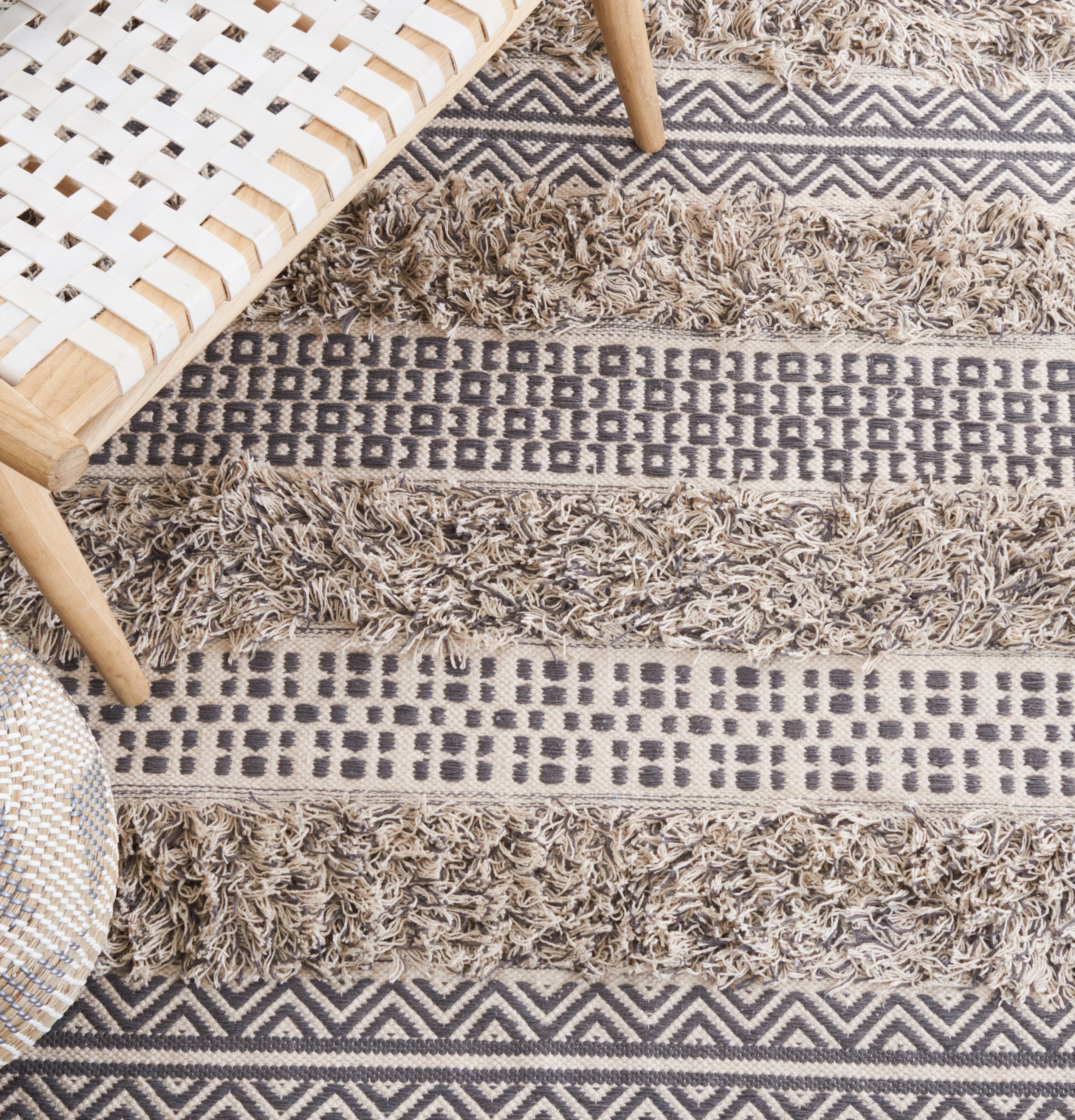 SAFAVIEH Natura Trinity Geometric Cotton Area Rug, Grey/Ivory, 5' x 8'