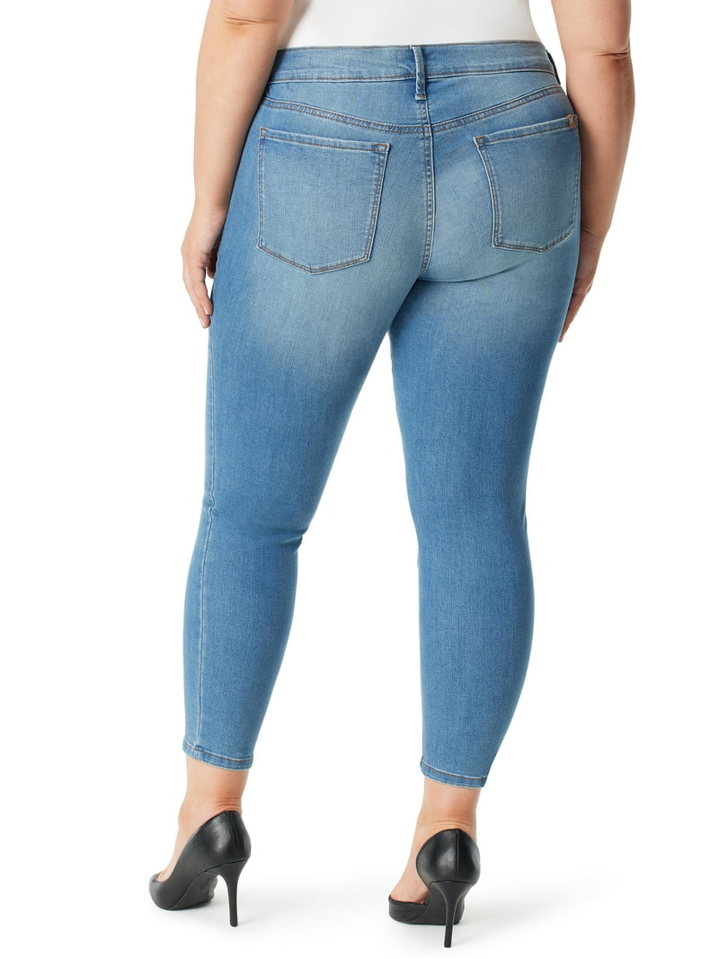 Jessica Simpson Plus Size Poppy Skinny Mid Rise Embroidered Jeans