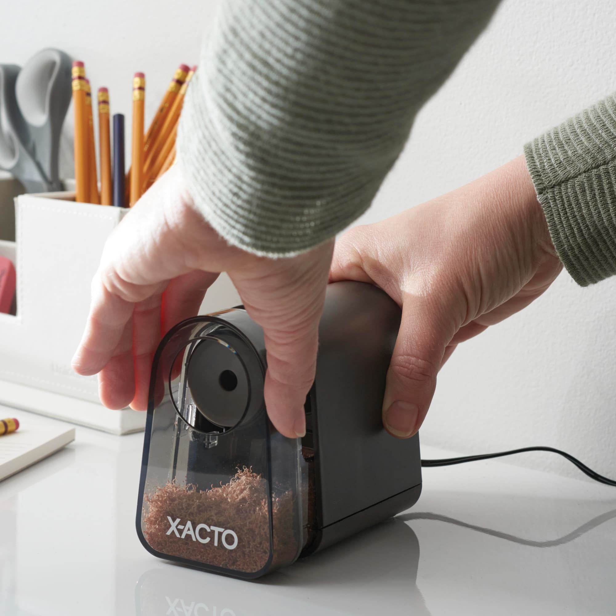 X-ACTO Mighty Mite Electric Pencil Sharpener, Black photo 6