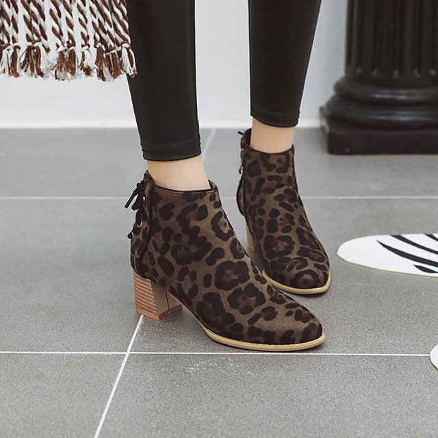 Sandalias de verano para mujer con tacones bajos de piel de cerdo de imitación de charol tamaño 35-43 Wmkox8yii shkj971