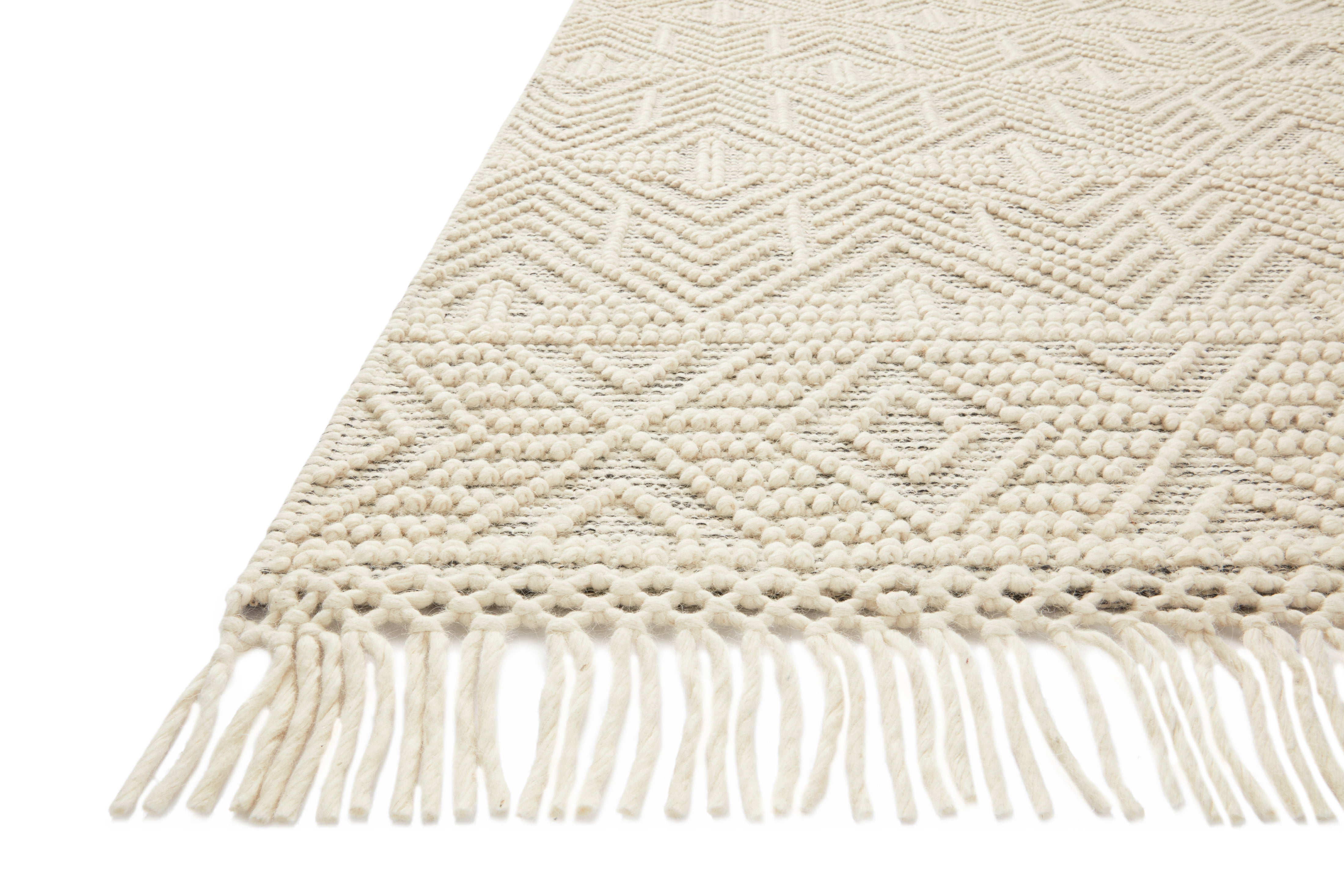 Loloi Noelle Ivory / Black Geometric Area Rug 8'-0" x 10'-0"