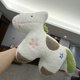 thumbnail image 1 of Almohada Cojín de peluche de caballo blanco de forma irregular, suave, para sofá, sala de estar, decoración de coche (1 unidad) JASKFLY, 1 of 9