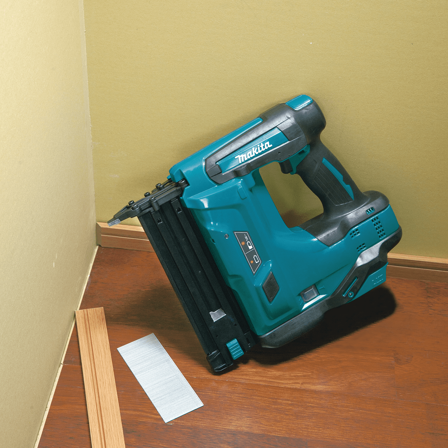 Makita xnb01z hotsell