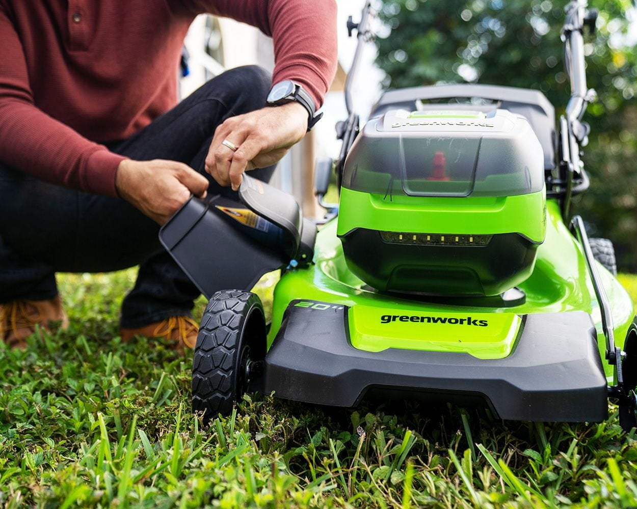 Greenworks 48V (2x24V) 20" Brushless Mower + (2) 4.0 Ah USB Batteries & 4A Dual Port Charger 2532802
