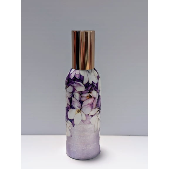 Bath and Body works FRESH CUT LILACS Room Spray (New collection)- 1.5 Oz.