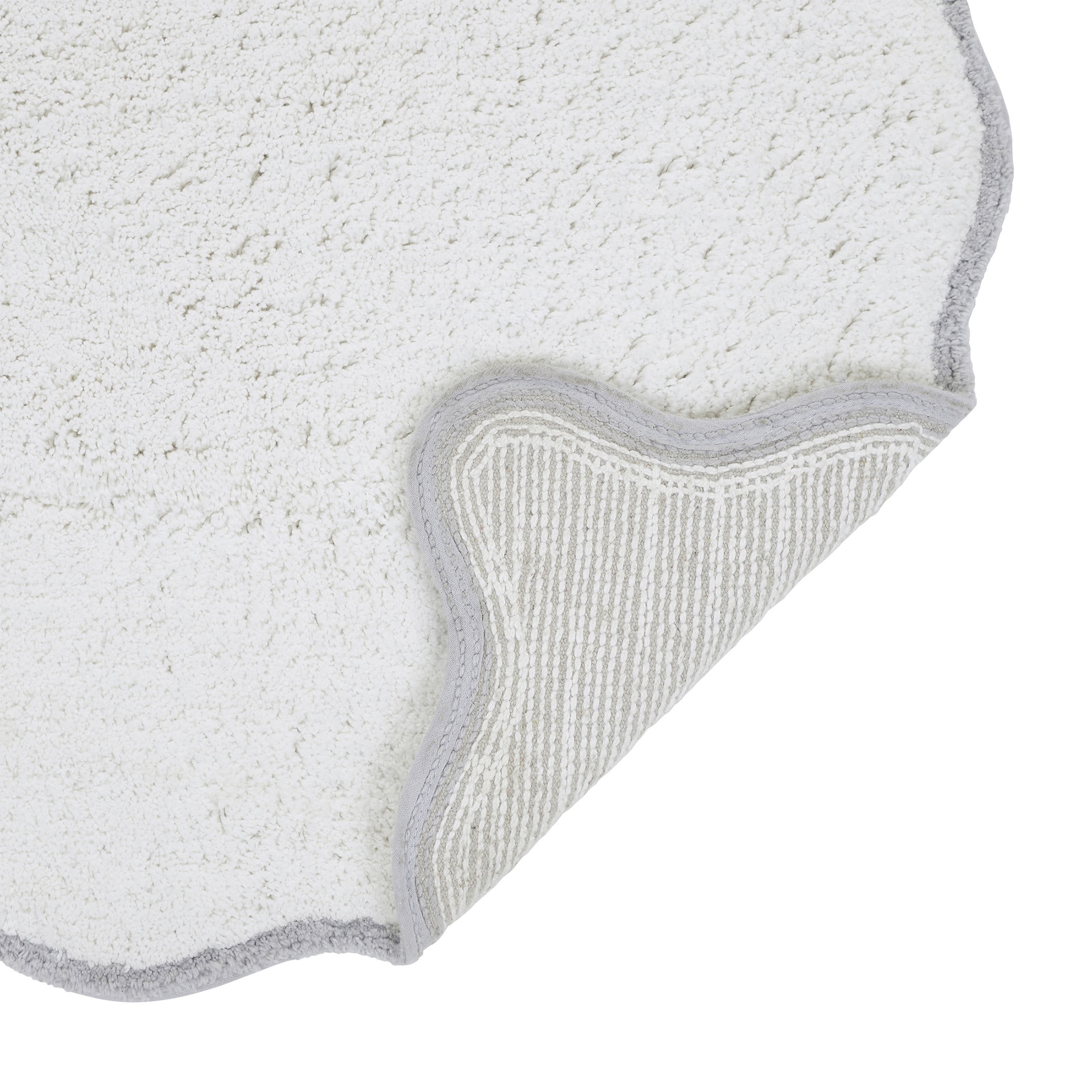 VCNY Home Scallop Light Grey Cotton Bath Rug, 17" x 24"
