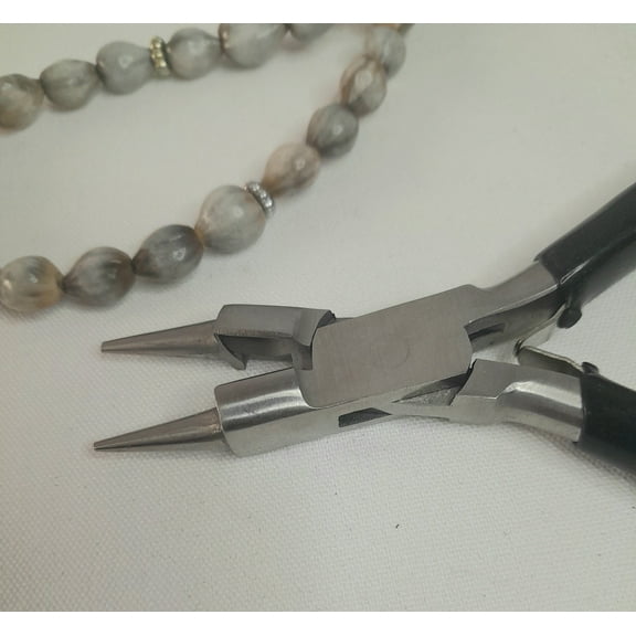 Rosary plier (round nose with cutter) 5.5"