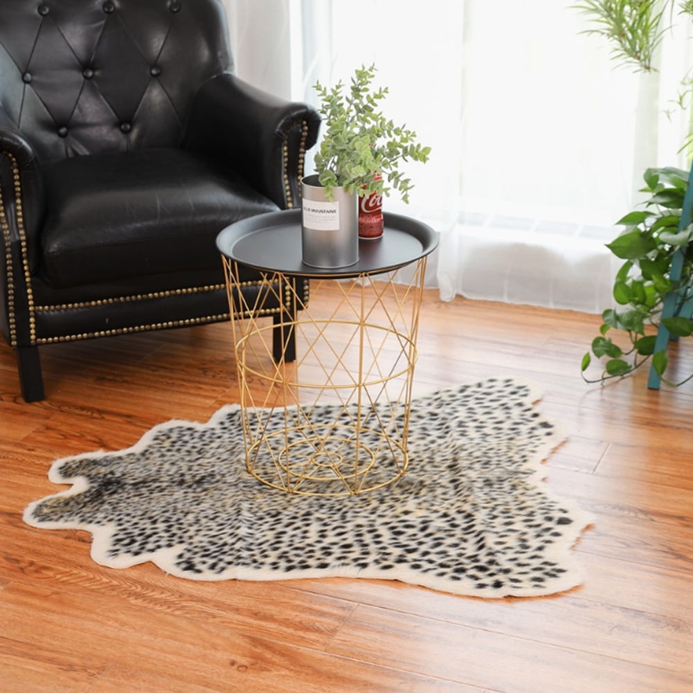 Ccdes 100x94cm Leopard Print Pattern Carpet Imitation Faux Plush Carpet