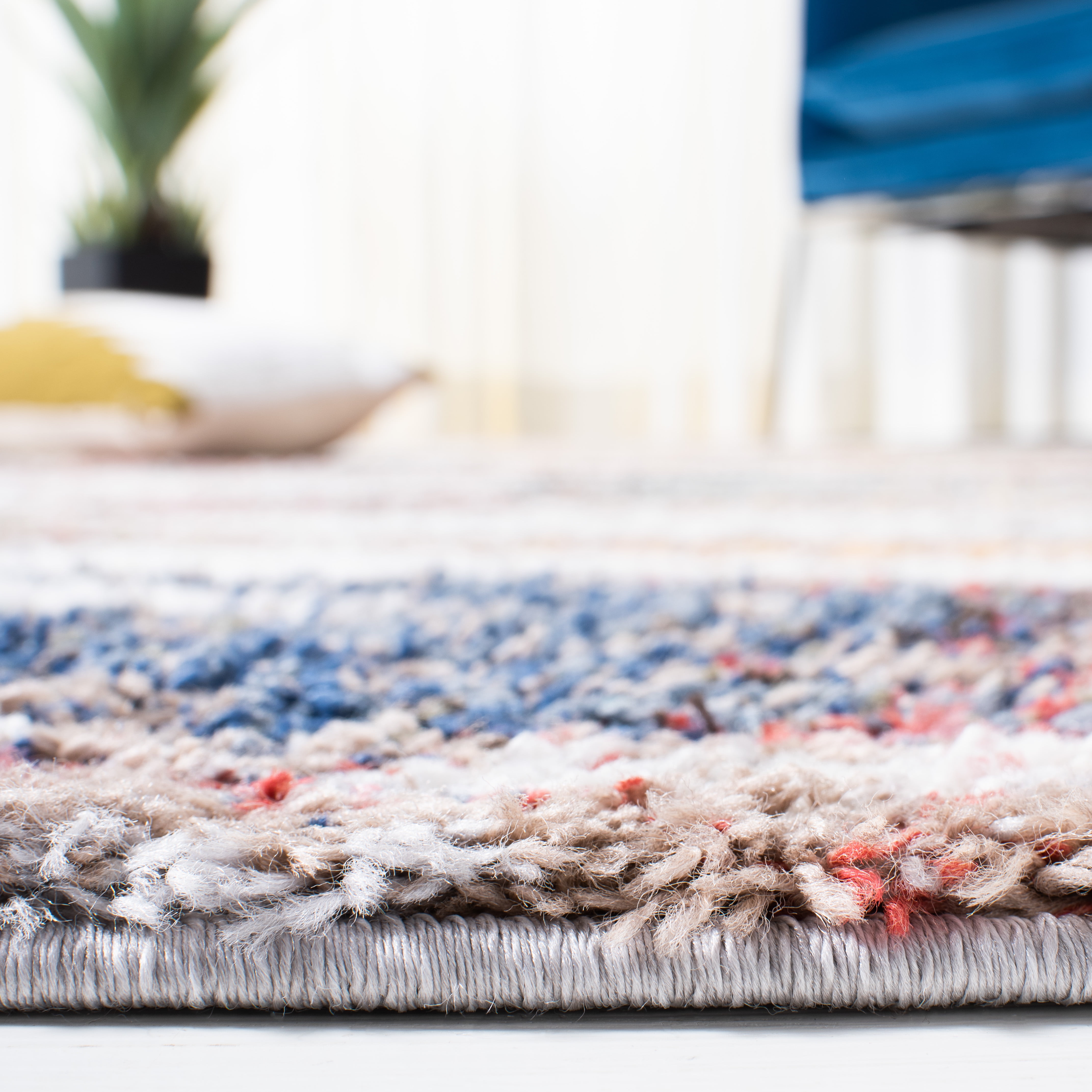 SAFAVIEH Calista Tanzil Abstract Area Rug, Ivory/Rust, 4'5" x 6'5"