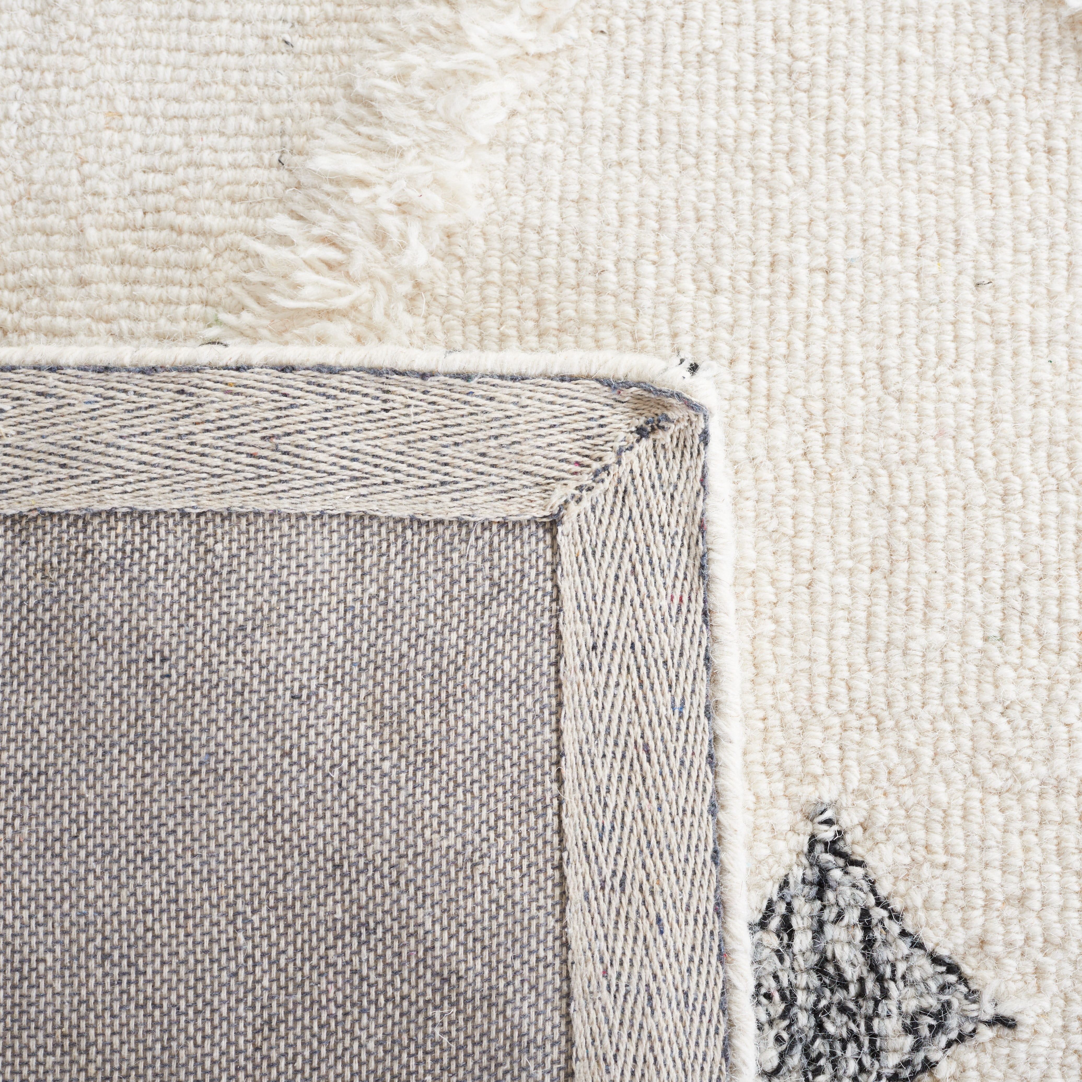 SAFAVIEH Casablanca Earnestine Medallion Area Rug, Ivory/Brown, 6' x 9'