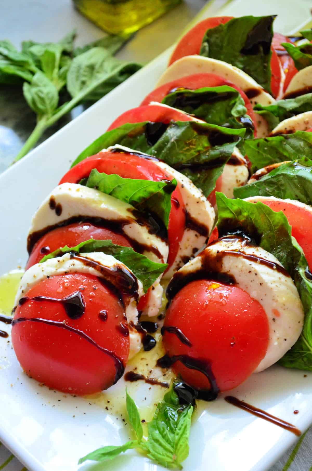 Acetaia Reale Dark Balsamic Glaze - 20 fl oz (600 mL) Italian "Cream" of Balsamic Vinegar