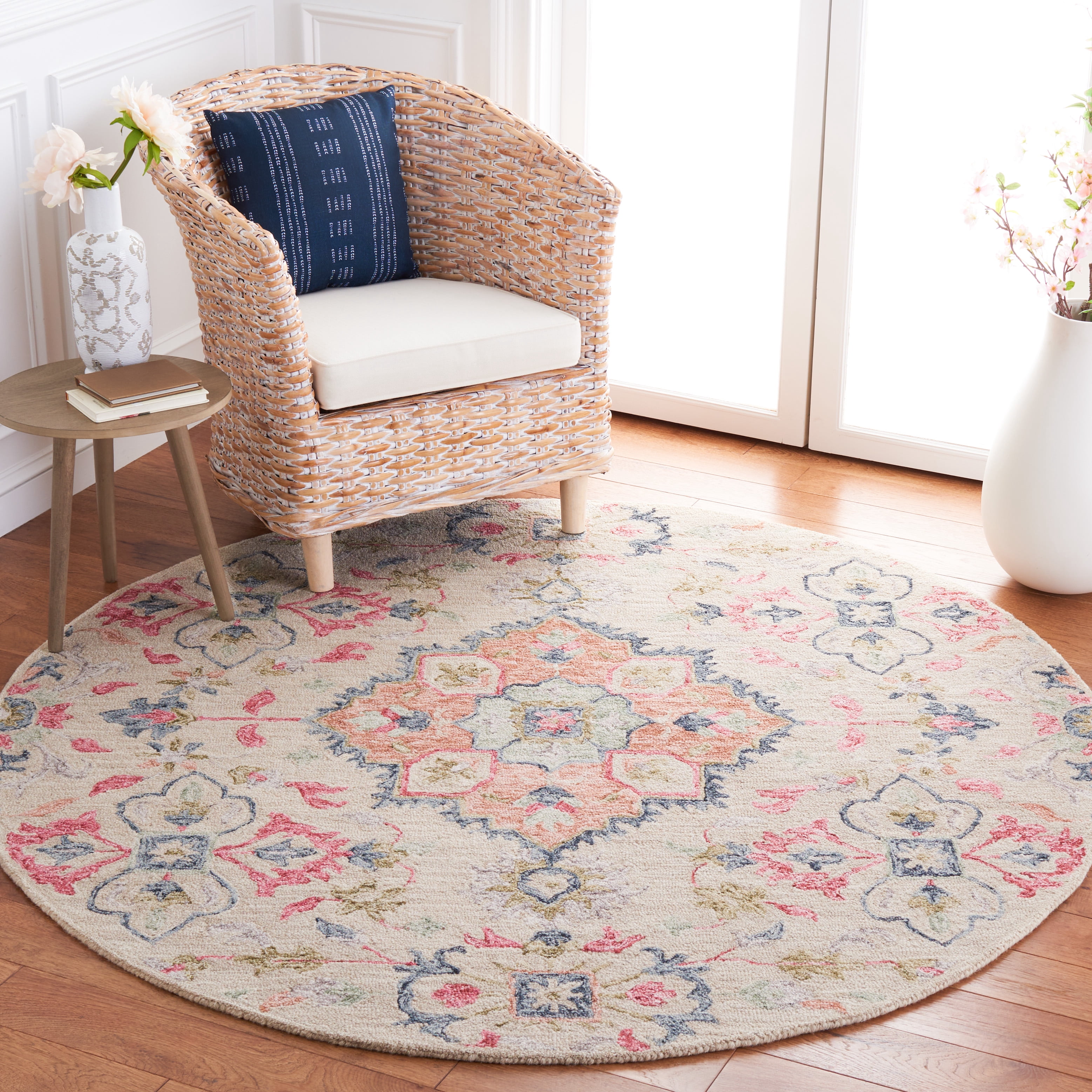SAFAVIEH Metro Fernando Floral Area Rug, Beige/Rust, 6' x 6' Round