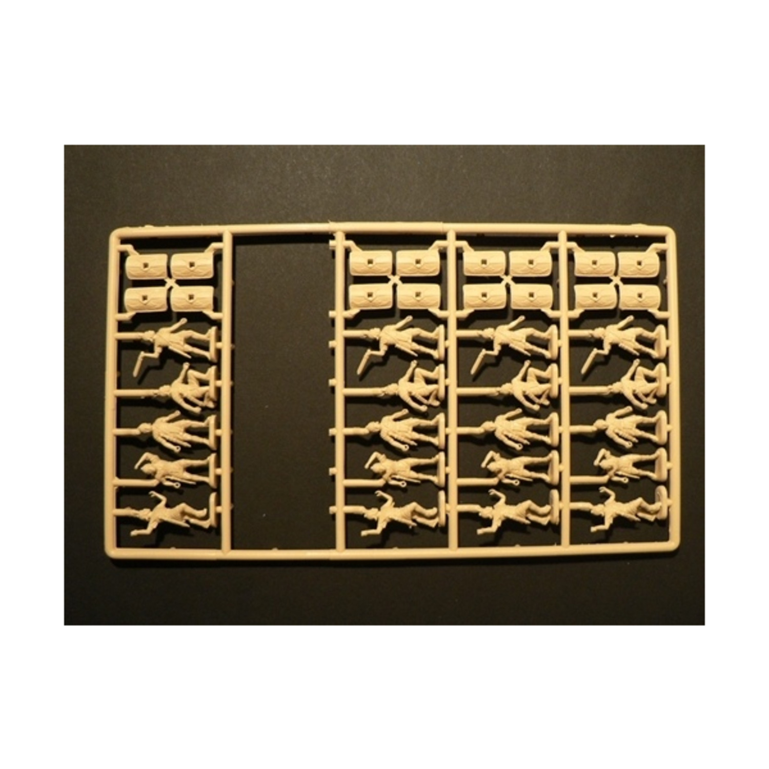 Italeri 6047 – Cesar‘s Wars Römische Infanterie Modellbausatz Im Maßstab 1:72
