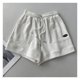 thumbnail image 1 of Pantalones cortos deportivos casuales ajustados de cintura alta para mujer, nueva versión coreana de pierna ancha suelta con cordón, 1 of 6