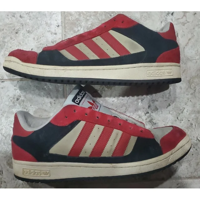 RARE 2010 Adi - das RONSON SKATEBOARDING SHOES MEN'S SIZE US10.5 ONLY MODEL ONLINE!