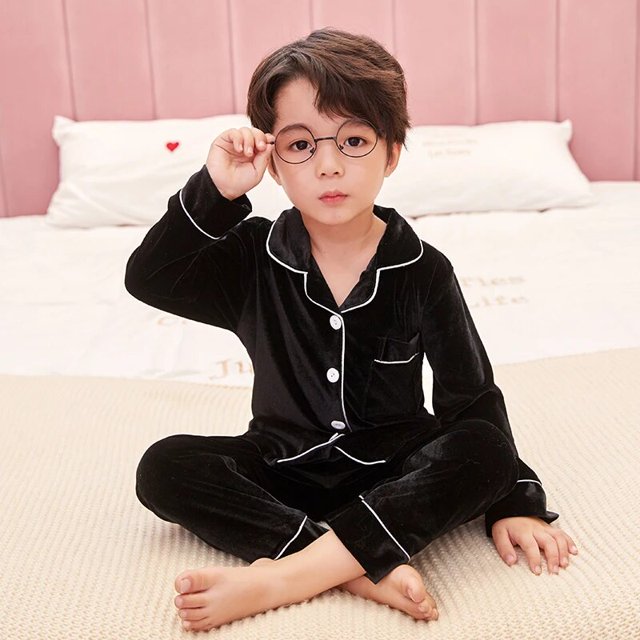 Conjunto de Pijamas de terciopelo para niños y adolescentes, ropa de dormir cálida de manga larga para estar en casa, Otoño e Invierno