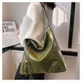 thumbnail image 5 of Bolso De Mujer Europeo Y Americano Bolso Locomotora Con Remache De Flecos Gran Capacidad Cera De Aceite Moda Bandolera De Un Hombro Bolso De Mujer Verde, 5 of 5