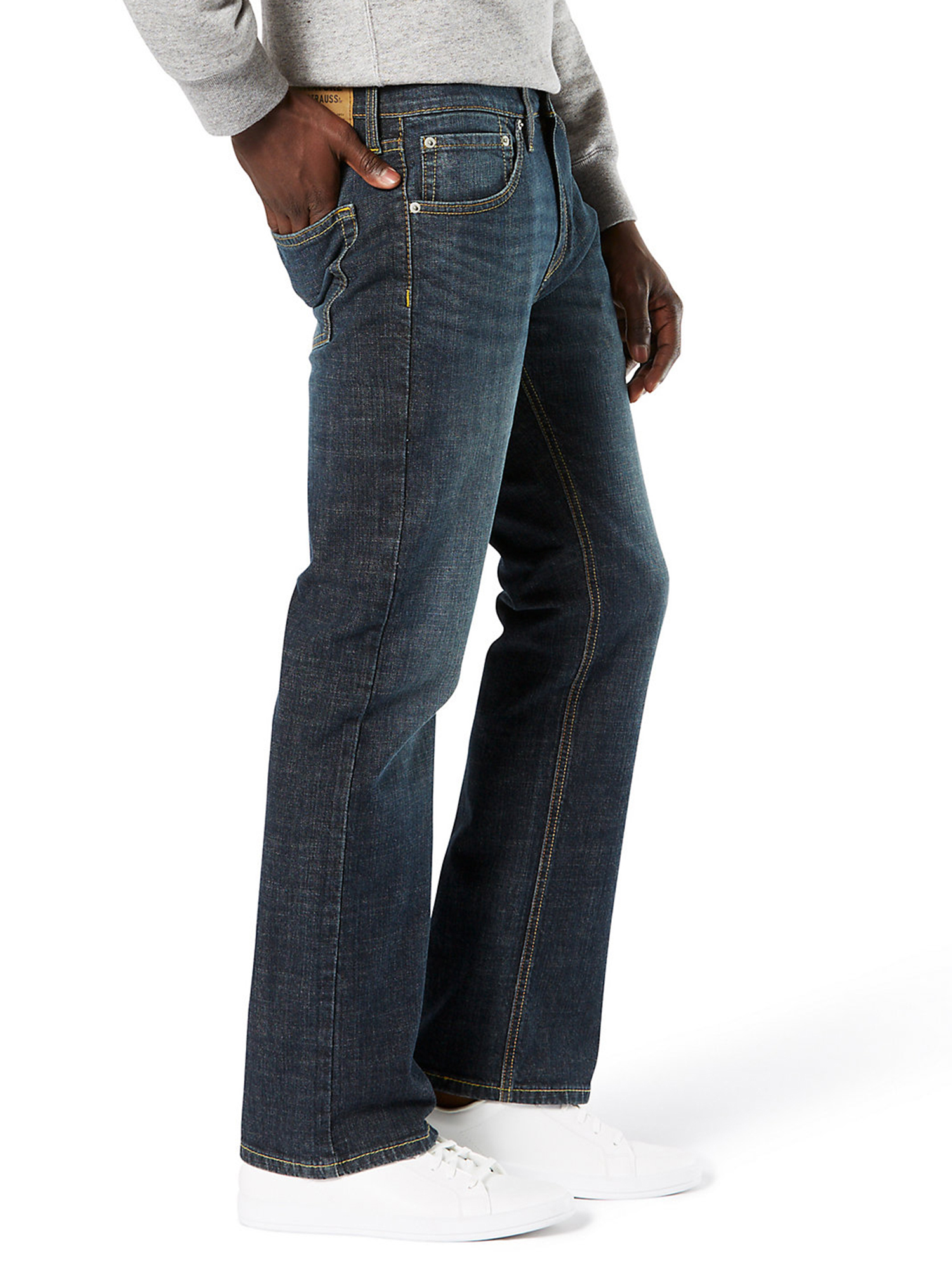 Signature by Levi Strauss & Co. Men's and Big and Tall Bootcut Jeans - image 5 of 10