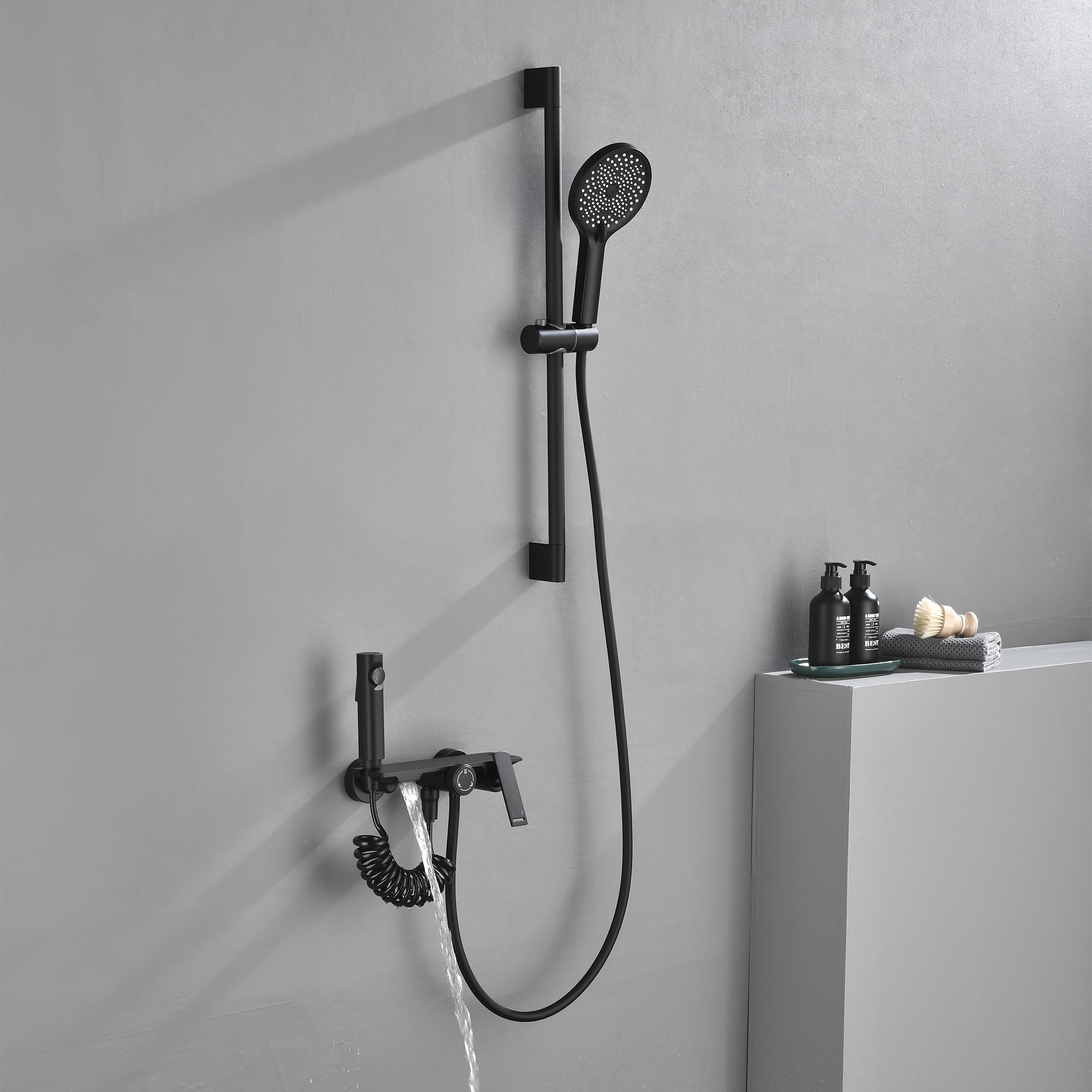 Wall Mounted Bathroom Bathtub Faucet with Hand Shower and Gun Spray