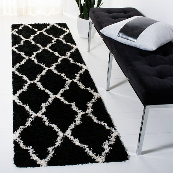 SAFAVIEH Dallas Logan Geometric Shag Runner Rug, Black/Ivory, 2'3" x 8'
