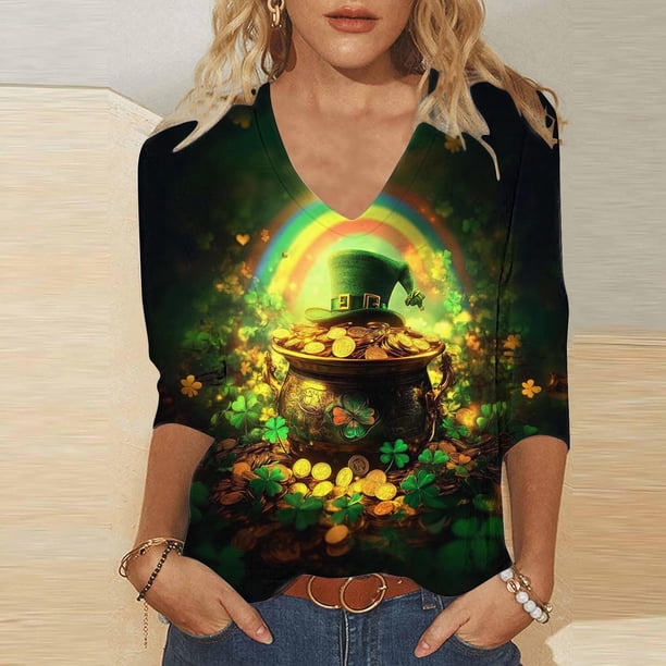 TaTaai Women's Spring Holiday T-Shirt V-Neck 3/4 Sleeve Loose Fit St. Patrick's Day Printed Top Irish Theme Casual Modern Blouse Gift