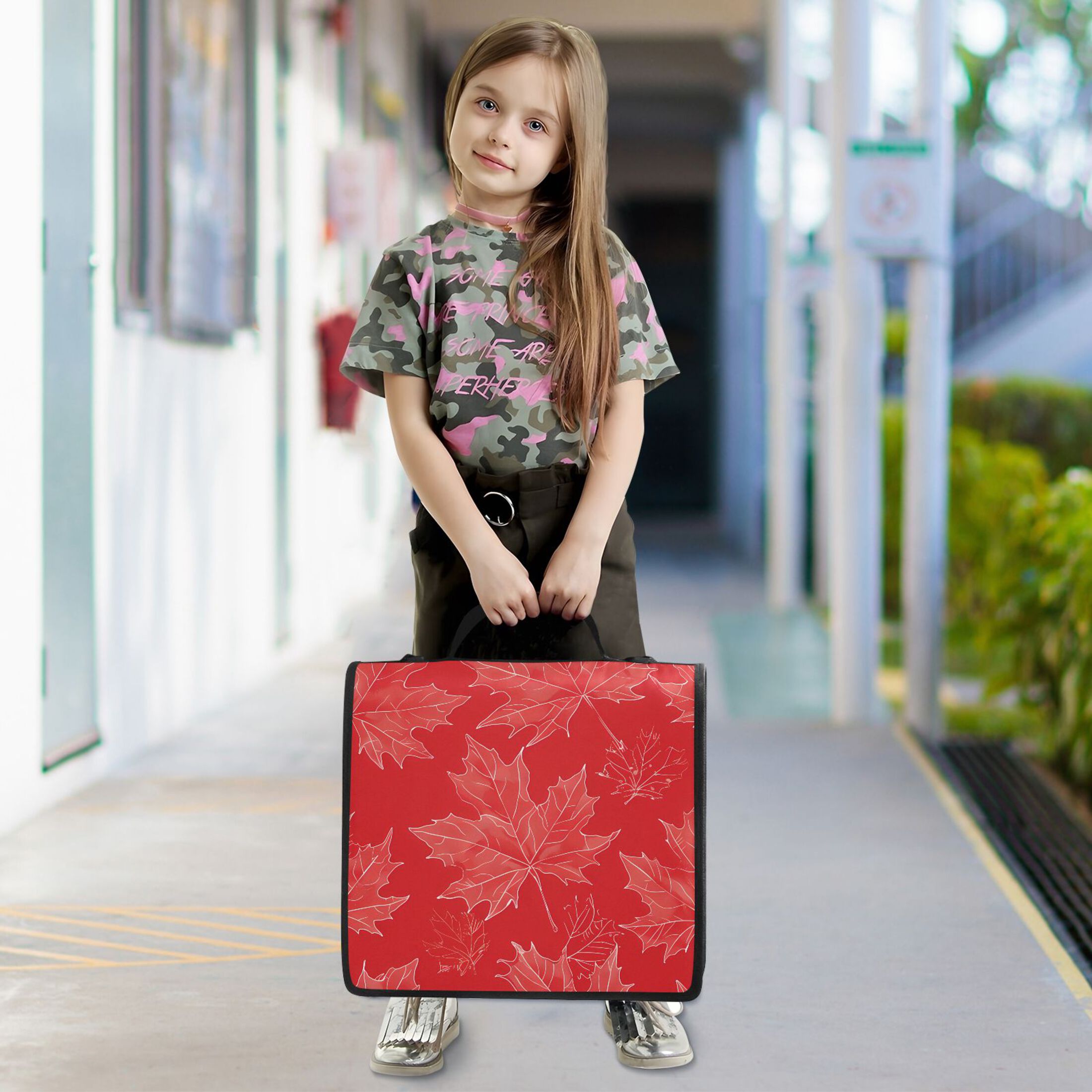 3 Ring Zipper Binder with Shoulder Strap Waterproof Trapper Keeper 2 Inch D-Ring 500 Sheets Capacity Hand Drawn Maple Leaves